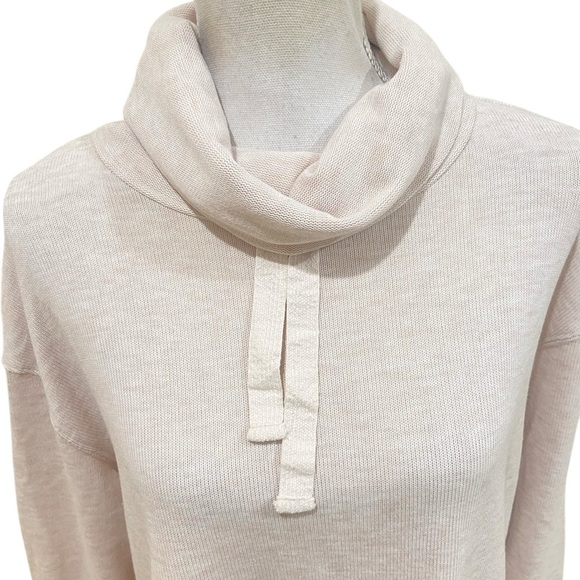 Gentle Fawn loose turtle neck with tie knit beige heather sweater size medium - Picture 4 of 9